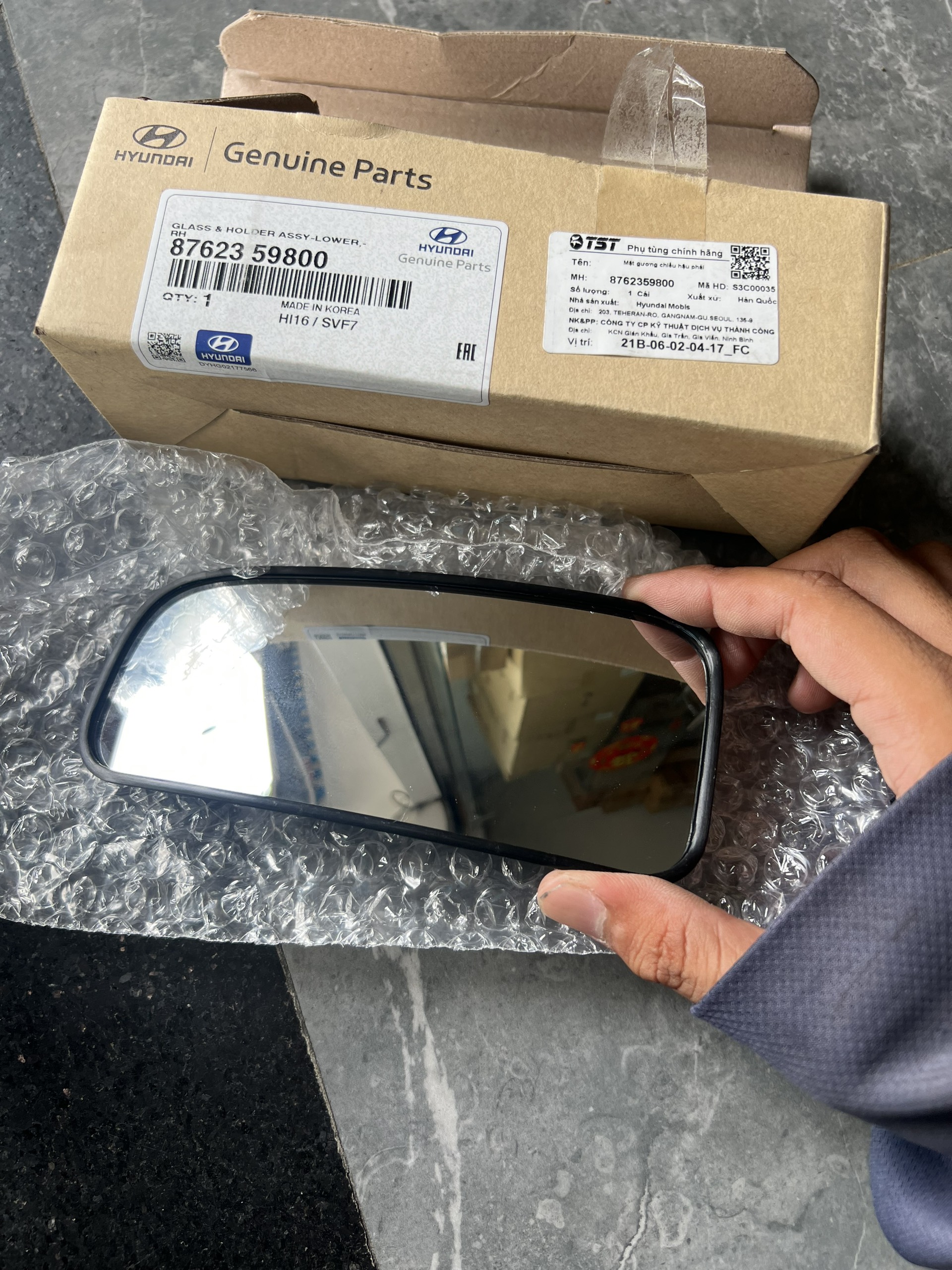 Mặt Kính Chiếu Hậu SOLATI Chính Hãng 8762359800